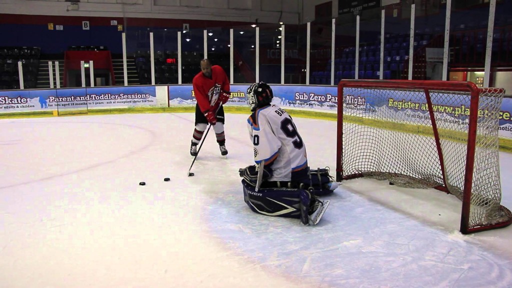 How To Hockey Stop On Inline Roller Hockey Skates For beginners